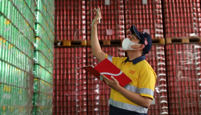 employee  counting products