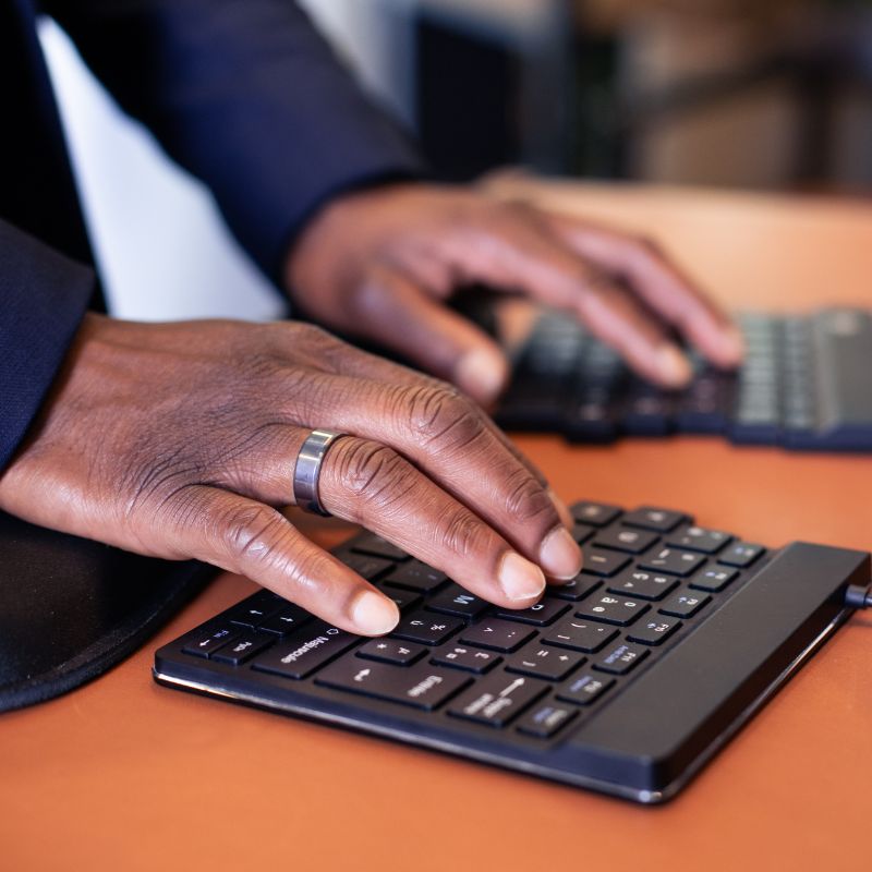 Sanofian using an accessibility keyboard