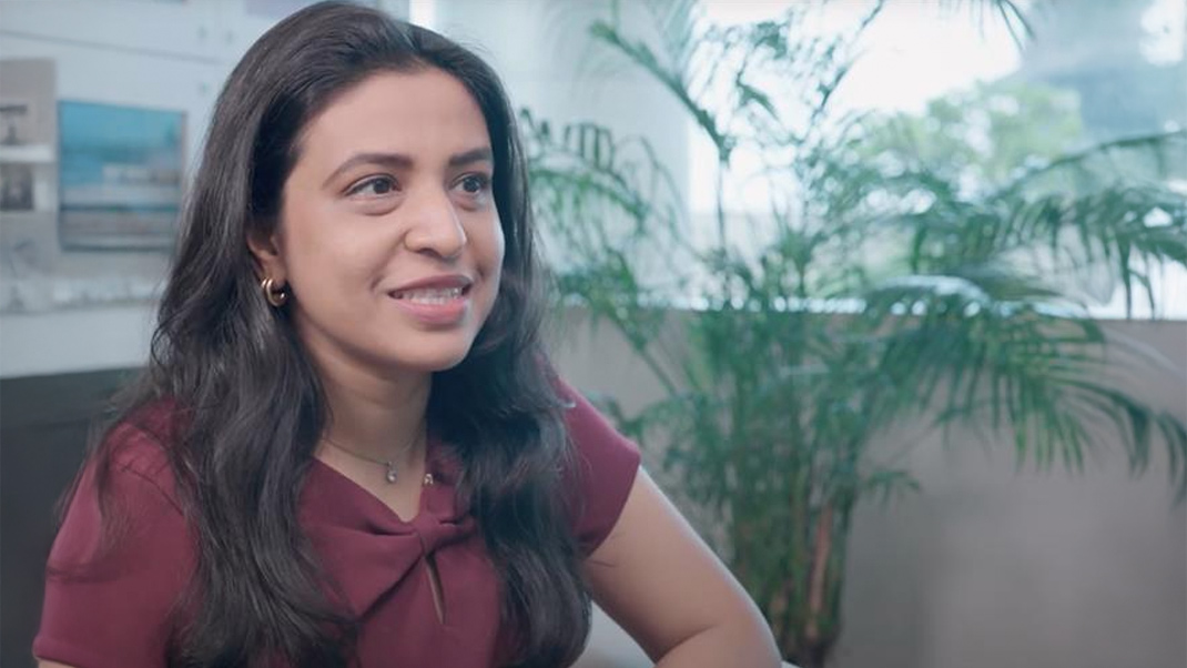 Play Video: Cross Moves Stories : Isha