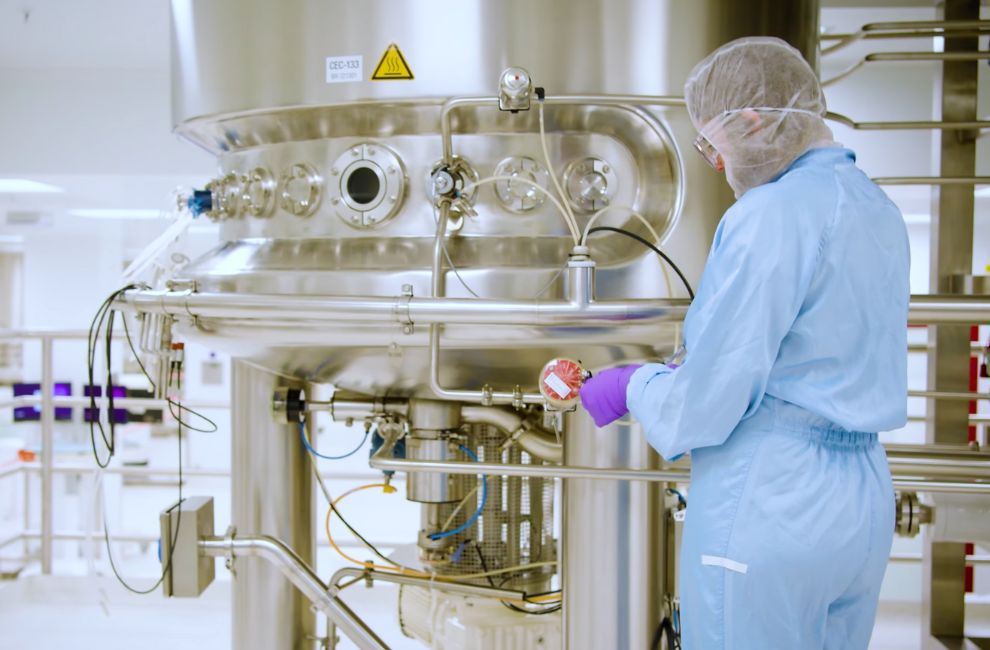 Play Video: From Intern to Team Lead in 3 Years