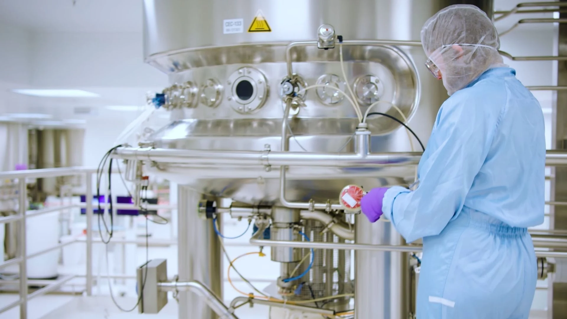 Play Video: VIDEO TITLE HERE