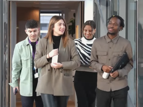 Play Video: L’alternance chez Sanofi, la voie d’excellence pour ton insertion professionnelle