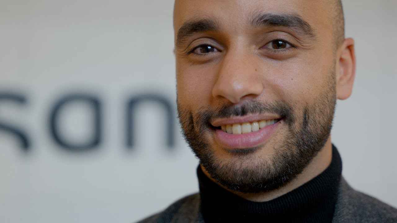 Voir la vidéo: À la rencontre d'Hamza Laajaj, engagé en faveur de la Diversité