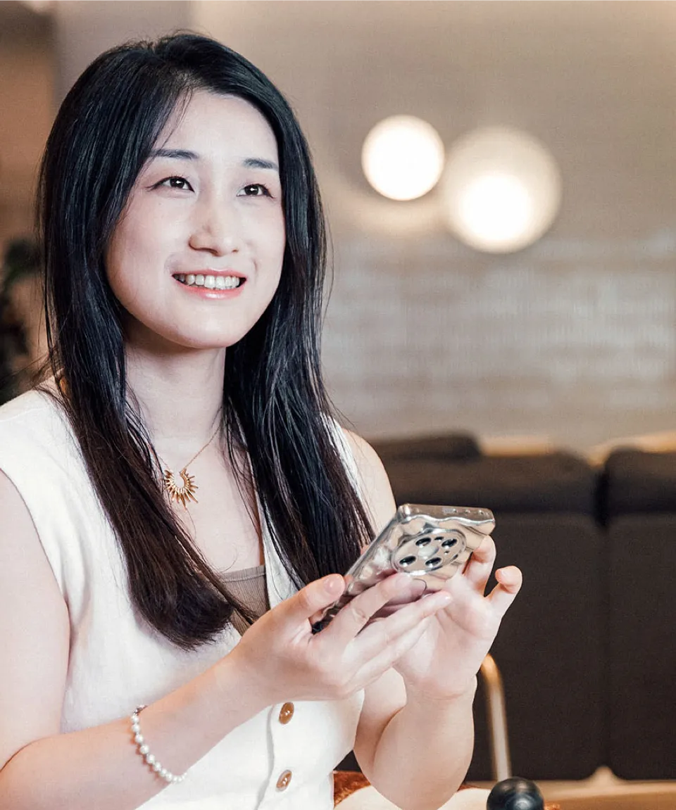 <p>*<br>Joyce ZHU<br>T<br>Passionierte Tänzerin</p> photo