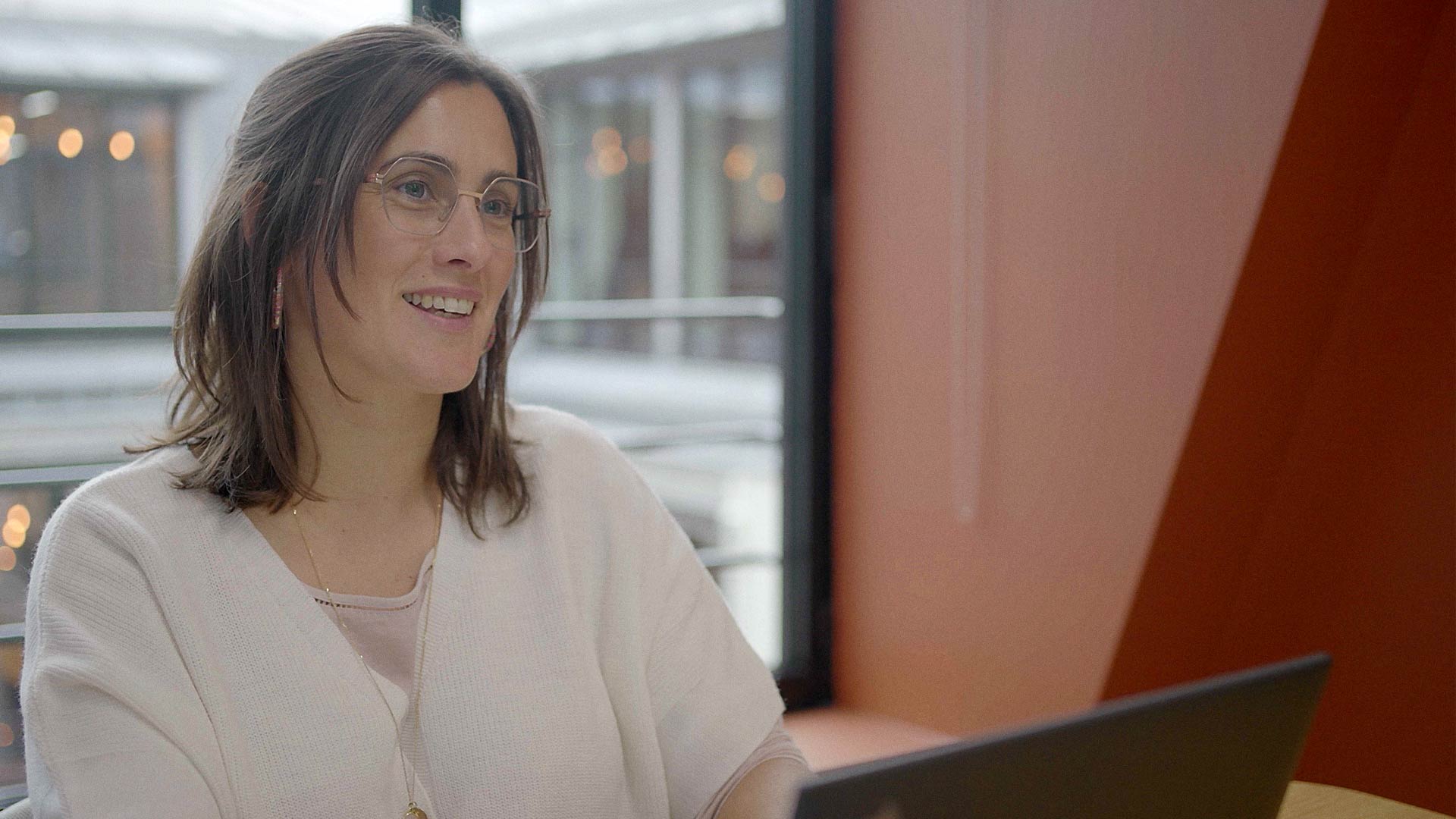 Play Video: VIDEO TITLE HERE