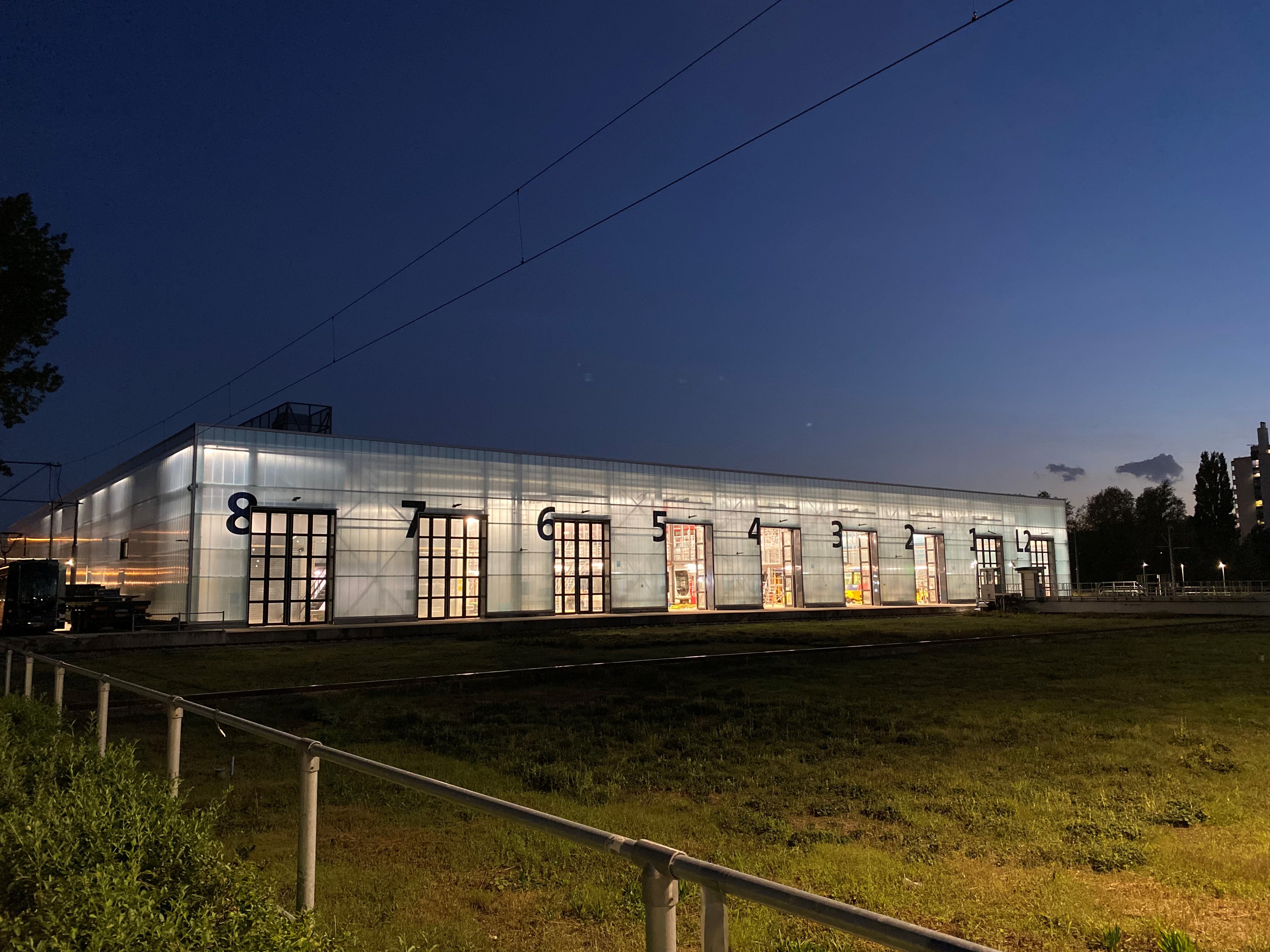 Werkplaats in de nacht