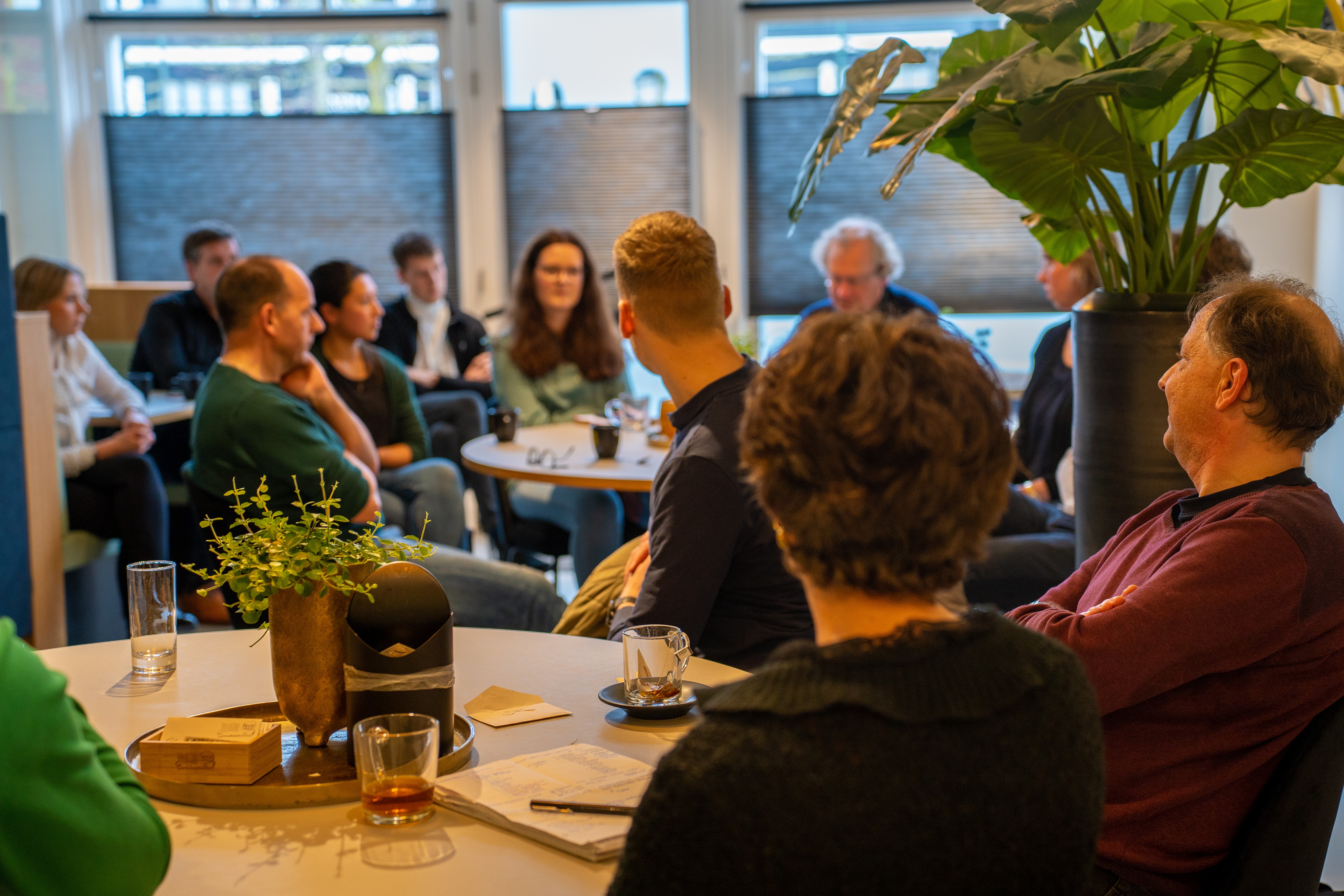 Een groep mensen tijdens een evenement