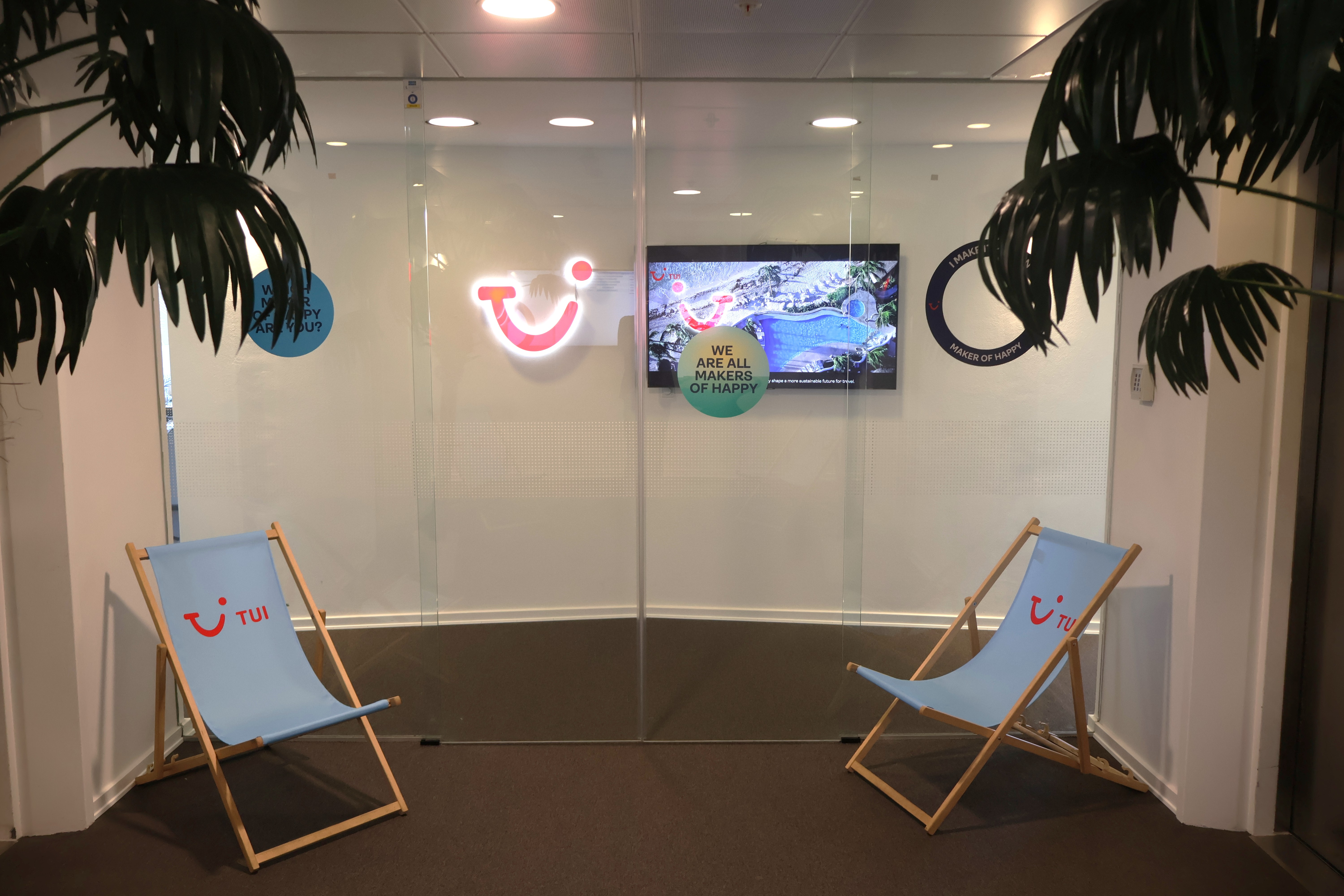 Two TUI deck chairs sit in our TUI Denmark head office.