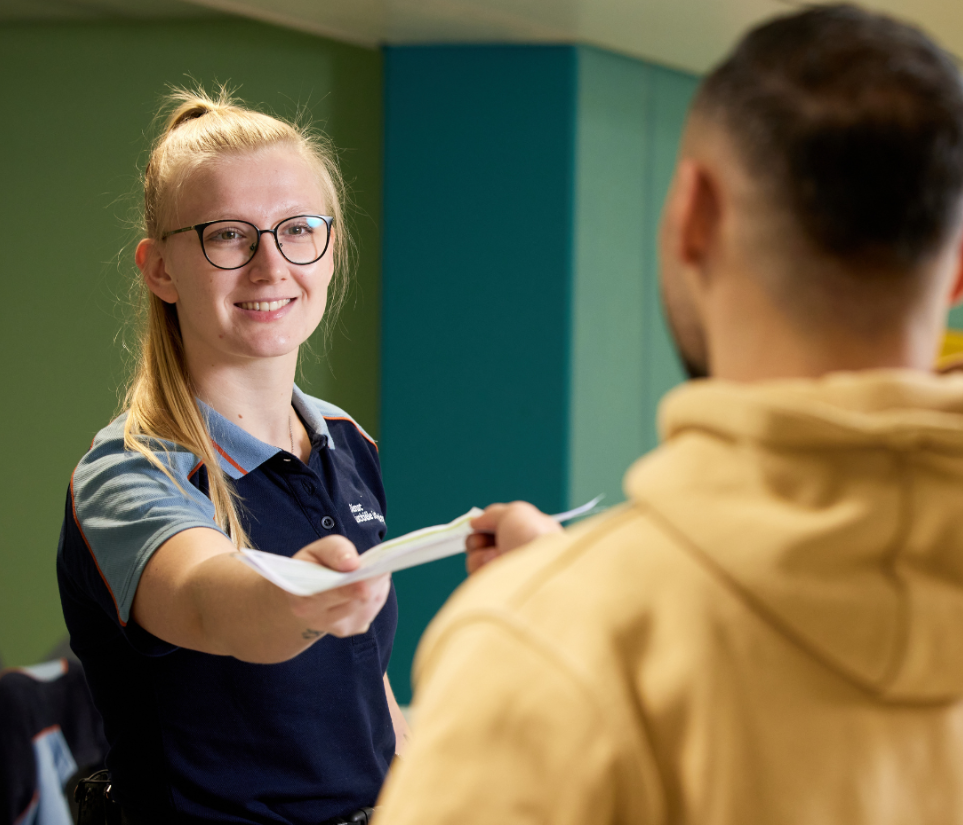 Add image description here