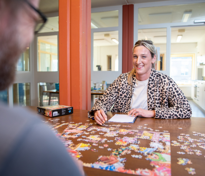 Add image description here