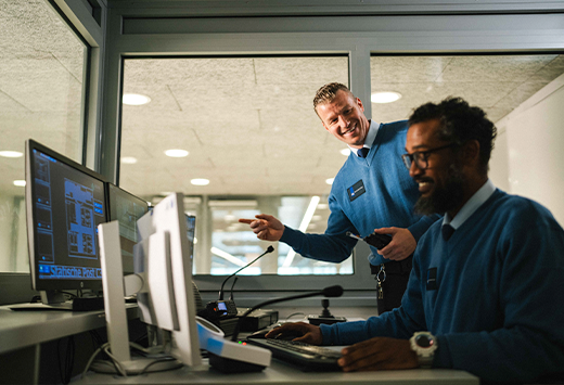 Add image description here