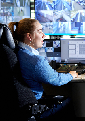 Add image description here