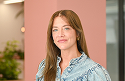 potrait image of Sofie Derks