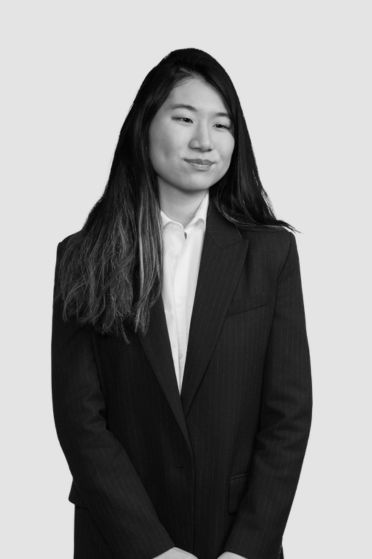 Play video: a growth mindset and how this helps become a trainee solicitor.