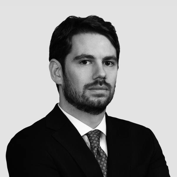 Headshot of an associate from the Italy office.