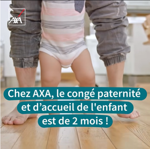 Bébé entre les jambes d’un adulte, pub AXA